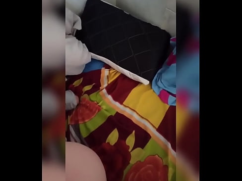 ❤️ Mening xonadoshim uyda yolg'iz qoladi, chunki eri ta'tilga ketadi va men uni sikish va eshagini sut bilan to'ldirish imkoniyatidan foydalanaman ❤️❌ Super porno uz.rassadakubani.ru ☑